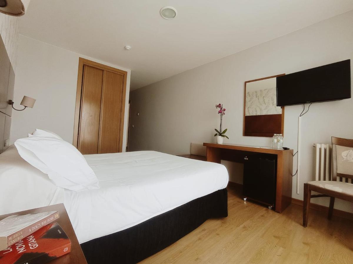 Hotel A Raina Ойя Екстер'єр фото