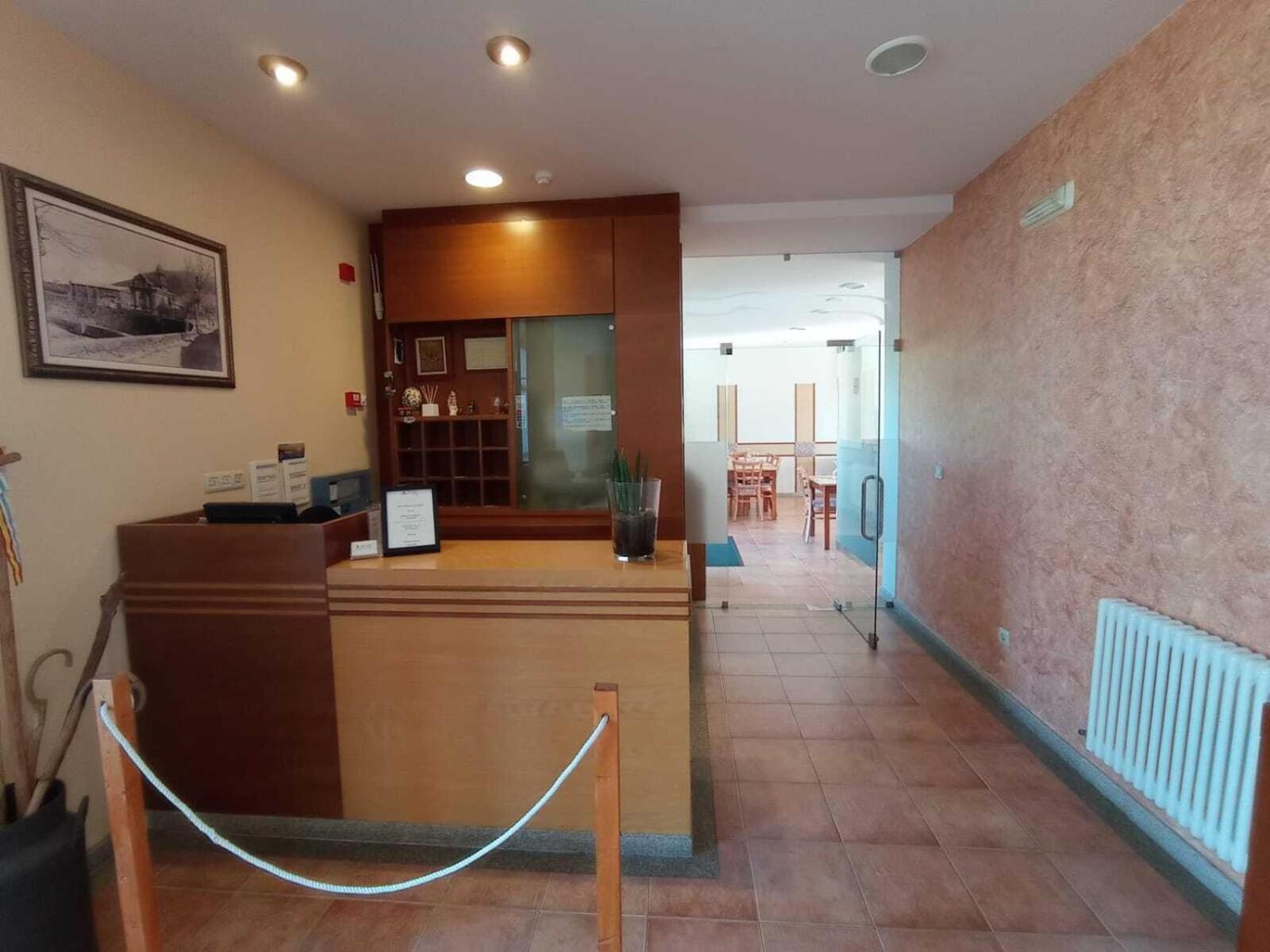 Hotel A Raina Ойя Екстер'єр фото